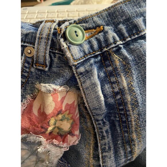 OOAK SAVED JEANS REFASHIONED UPCYCLED PATCHED DISTRESSED WASHED AND FRINGED 16A - Picture 5 of 16